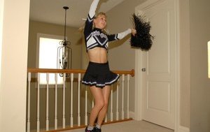 Cheerleader Pics