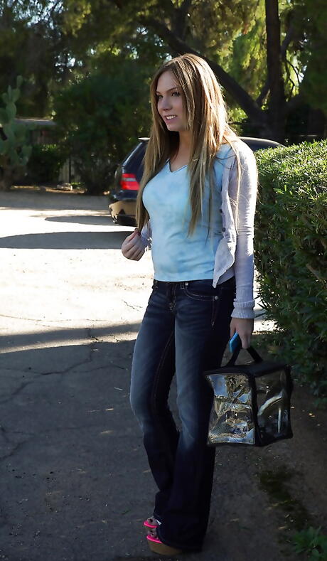 Rangy american blond youthful Tiff Bannister in sexy jeans banged in her shaved pussy after good blowjob outside